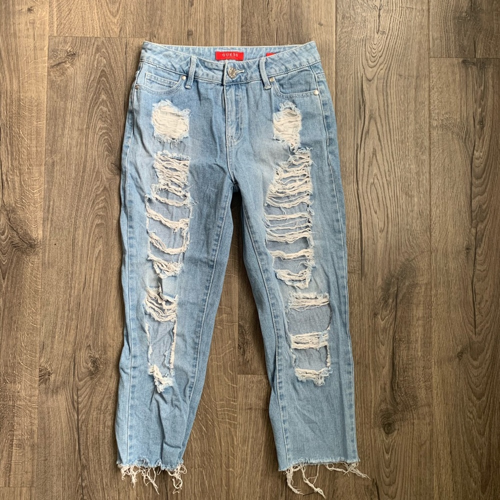 GUESS DESTROYED JEANS